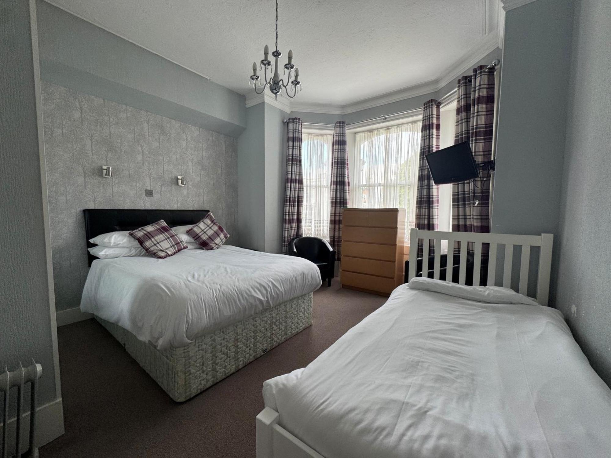 Devonshire House Flats Apartment *